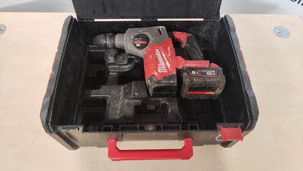 Zdjęcie przedmiotu: Milwaukee M18 ONEFHX-552X Demolition Hammer