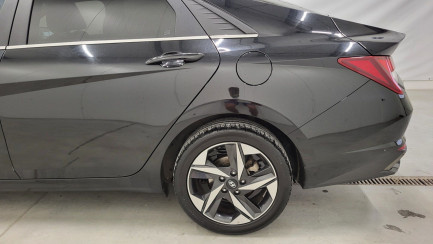 Zdjęcie przedmiotu: Hyundai Elantra 1.6 Smart