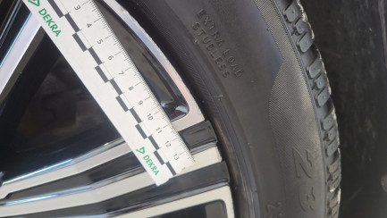 Zdjęcie przedmiotu: Volvo V60 B4 B Inscription aut