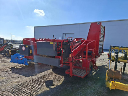 Zdjęcie przedmiotu: Kombajn do ziemniak&oacute;w UNIA BOLKO