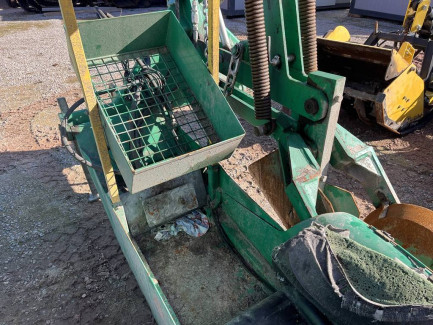 Zdjęcie przedmiotu: Лісосаджалка бороздкова Masarykův les Křtiny RZS-1