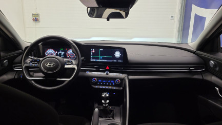 Zdjęcie przedmiotu: Hyundai Elantra 1.6 Smart