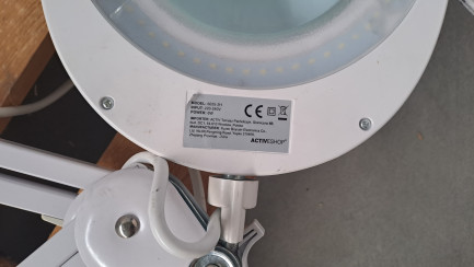 Zdjęcie przedmiotu: Настільна лампа Lupa Elegante 6025 60 LED SMD 5D, 10 шт.