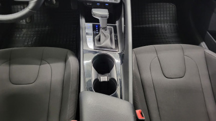 Zdjęcie przedmiotu: Hyundai Elantra 1.6 Smart CVT