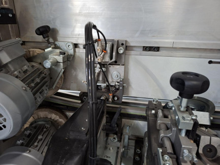 Zdjęcie przedmiotu: BIESSE STREAM A 5.5 SMART single-sided edge banding machine
