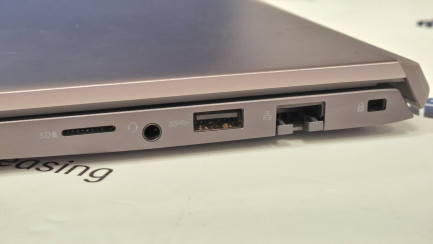 Zdjęcie przedmiotu: Notebook / Laptop 15,6" Dell Vostro 3510 i7 1165G7/16GB/512/Win11P