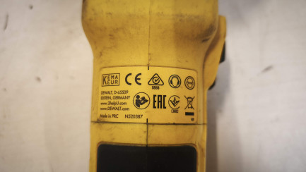 Zdjęcie przedmiotu: Кутова шліфувальна машина DeWalt DCG405FN-XJ, 125 мм, 800 Вт