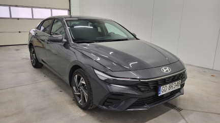 Zdjęcie przedmiotu: Hyundai Elantra 1.6 Smart