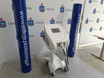 Zdjęcie przedmiotu: Cocoon Medical ELYSION diode laser designed for permanent hair removal and reduction of skin and vascular lesions.
