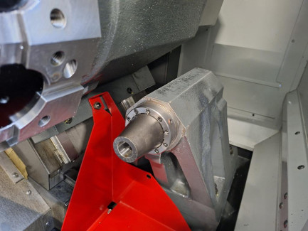 Zdjęcie przedmiotu: HAAS ST-20Y CNC Turning Center