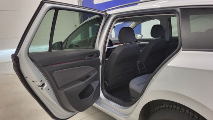 Zdjęcie przedmiotu: Volkswagen Golf VIII Variant 2.0 TDI Life