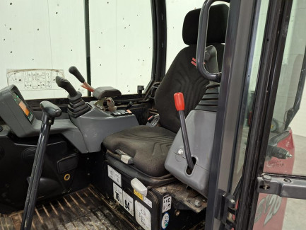 Zdjęcie przedmiotu: YANMAR SV26 mini excavator