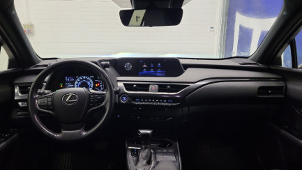 Zdjęcie przedmiotu: Lexus UX 250h GPF Business Edition 2
