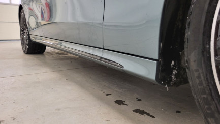 Zdjęcie przedmiotu: Mercedes-Benz E 220 d mHEV 4-Matic AMG 9G-Tronic