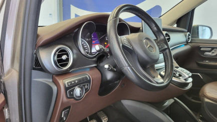 Zdjęcie przedmiotu: Mercedes-benz V 250 d 4-Matic Avantgarde 7G-Tronic