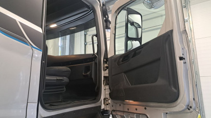 Zdjęcie przedmiotu: Ford F-MAX 500 12.7 TDCi E6d 18.0t