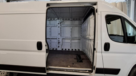 Zdjęcie przedmiotu: Opel Movano 2.2 Diesel E6.4 3.5t L3H2