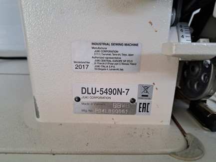 Zdjęcie przedmiotu: JUKI DLU-5490N-7 lockstitch sewing machine