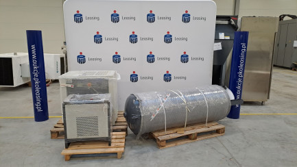 LUFT 1000 screw compressor + IZBERG N10S refrigeration dryer + KP-500-11 vertical expansion tank