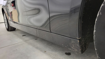 Zdjęcie przedmiotu: BMW 318i GPF Advantage aut