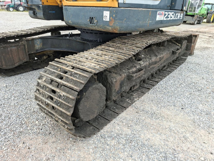 Zdjęcie przedmiotu: Гусеничний екскаватор HYUNDAI ROBEX 235LCR-9