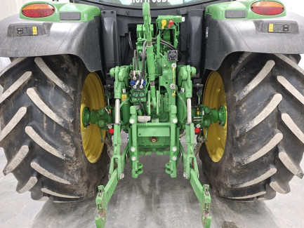 Zdjęcie przedmiotu: Сільськогосподарський трактор JOHN DEERE 6120R