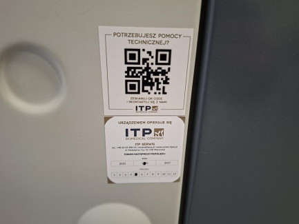 Zdjęcie przedmiotu: DEKA SmartXide2 C40 medical laser used for treatments in aesthetic medicine, dermatology, gynecology and soft tissue surgery.