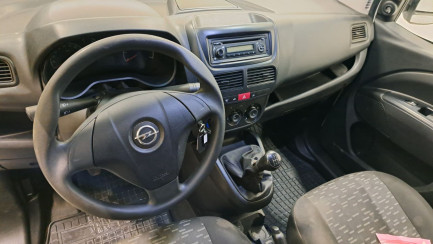 Zdjęcie przedmiotu: Opel Combo 1.3 CDTI E6 2.2t L2H1