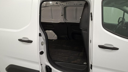 Zdjęcie przedmiotu: Opel Combo 1.5 CDTI E6.4 2.3t Standard