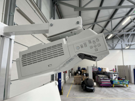 Zdjęcie przedmiotu: Modular interactive multi-sensory projection system