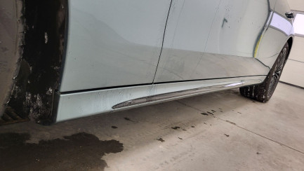 Zdjęcie przedmiotu: Mercedes-Benz E 220 d mHEV 4-Matic AMG 9G-Tronic