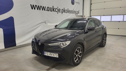 ALFA ROMEO Stelvio 2.0 Turbo Business Q4 aut