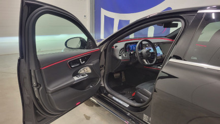 Zdjęcie przedmiotu: Mercedes-benz E 300 e AMG LINE PREMIUM 4Matic