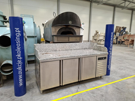 Zdjęcie przedmiotu: A set of catering equipment