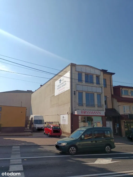 !Lokal użytkowy o pow. 289 m2 w Gr&oacute;jcu przy ul. Kr&oacute;tkiej 3
