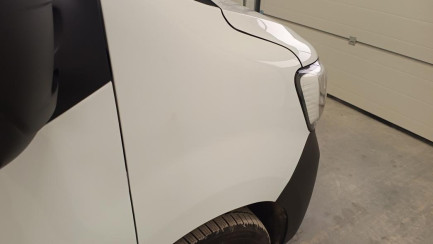 Zdjęcie przedmiotu: Renault Master FWD 2.3 dCi E6d 3.5t L3H2 Extra S&S+E