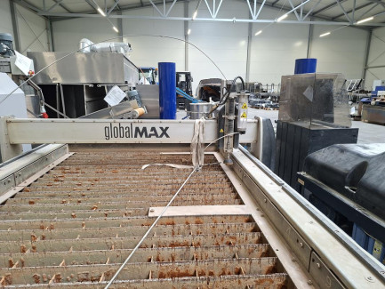 Zdjęcie przedmiotu: Гідроабразивний різак OMAX GLOBALMAX 1530