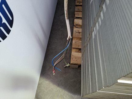 Zdjęcie przedmiotu: Elements of a photovoltaic installation with a capacity of 9.9 kWp