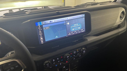 Zdjęcie przedmiotu: Jeep Wrangler Unlimited JL Plug-in Hybrid E6d Sahara