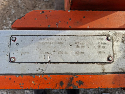 Zdjęcie przedmiotu: Вилочний навантажувач HANGCHA CPQD25N-RW22 + захоплення для трубчастих піноблоків Malik MFMS20D-080A