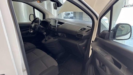 Zdjęcie przedmiotu: Citroen Berlingo III 1.5 BlueHDi E6.3 2.4t XL Driver 950