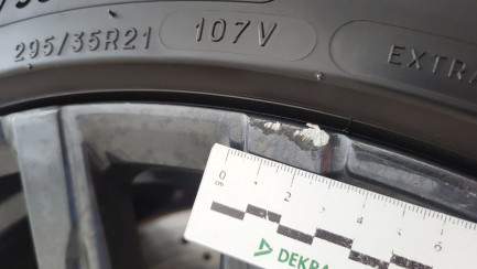 Zdjęcie przedmiotu: BMW X5 M