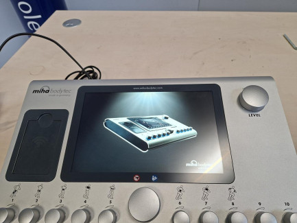 Zdjęcie przedmiotu: Urządzenie do elektrostymulacji mięśni MIHA BODYTEC II