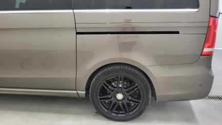 Zdjęcie przedmiotu: Mercedes-benz V 250 d 4-Matic Avantgarde 7G-Tronic