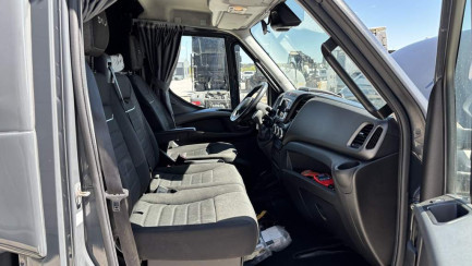 Zdjęcie przedmiotu: Iveco DAILY Hi-Matic + Przyczepa TA-NO T5A 3.5t
