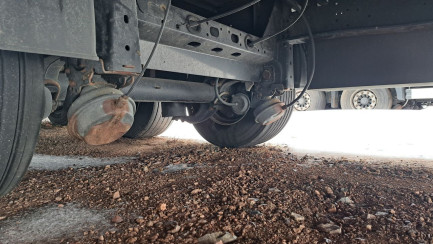 Zdjęcie przedmiotu: KAESSBOHRER MEGA Skrzyniowa