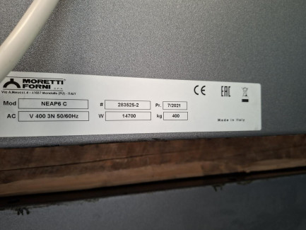 Zdjęcie przedmiotu: A set of catering equipment