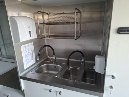 Zdjęcie przedmiotu: PRZYCZEPA GASTRONOMICZNA ZP352 TRAILERS