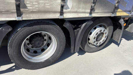 Zdjęcie przedmiotu: Mercedes-benz Actros E6 25.0t + PLANDEX PTL18 18.0t