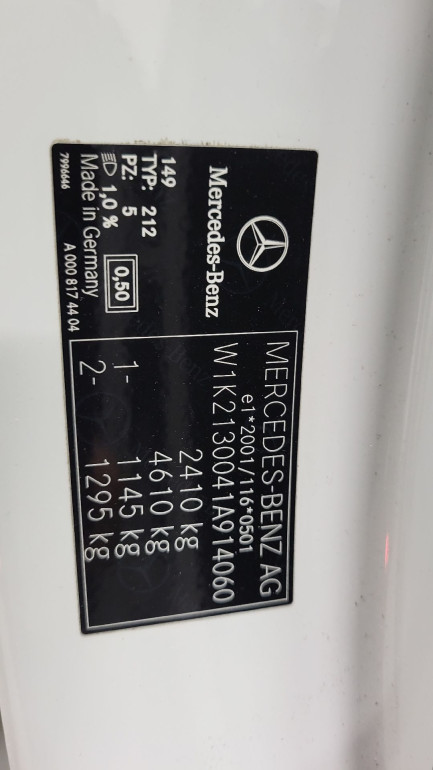 Zdjęcie przedmiotu: Mercedes-Benz E 220 d